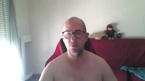 mat11efou online show from May 2026 01:49:02 PM