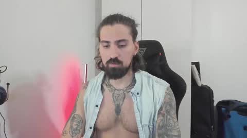 mateohalifa online show from December 2025 02:13:01 PM