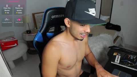 Matt online show from October 2025 08:18:02 PM