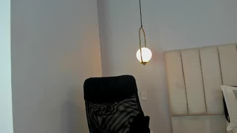 Snapshot of mateozar chatting on May 2026 01:35:02 AM Mateo Zar online show from May 2026 01:35:02 AM