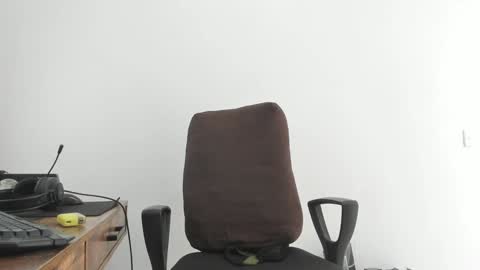 Matheus     online show from January 2025 06:41:02 PM