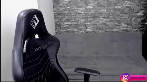 Mathew Independent model online show from April 2026 10:56:02 PM