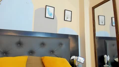 mathewboy2 online show from April 2026 11:23:01 AM