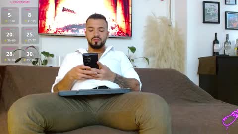 mathewhot3 online show from November 2025 03:49:01 AM