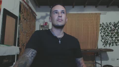 esneider online show from December 2024 02:05:01 AM