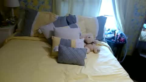mathislauraashley2023 online show from June 2026 06:23:02 PM