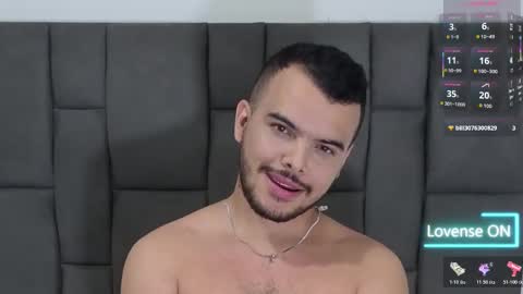 Matias Towers online show from December 2025 04:40:02 AM