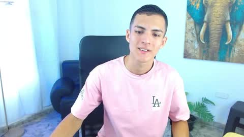 Snapshot of matiius18 chatting on May 2026 01:50:02 PM Matias online show from May 2026 01:50:02 PM