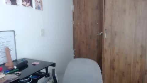 Daniela online show from December 2024 05:02:01 PM