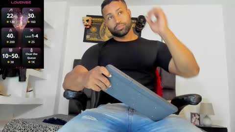 matt rodriguez92 online show from October 2025 11:51:02 AM