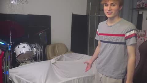 Matt Cash online show from November 2025 02:13:01 AM