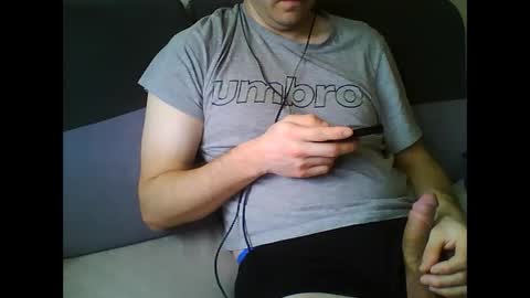 mattek89 online show from March 2025 09:22:01 AM