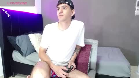 ---Matteo--- online show from March 2026 04:05:01 AM