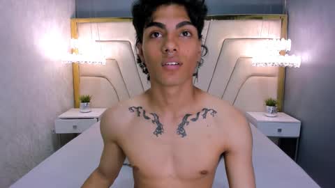 mattfiore online show from November 2025 06:43:01 PM