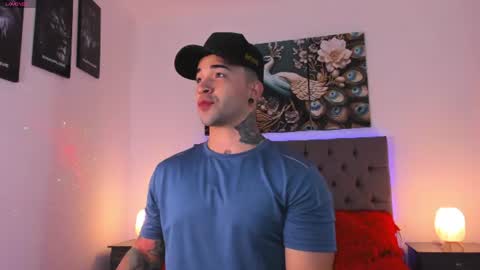 Snapshot of matthew_colee chatting on July 2026 02:14:02 AM Matthew INDEPENDENT MODEL online show from July 2026 02:14:02 AM