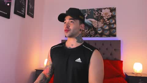Snapshot of matthew_colee chatting on August 2026 02:15:01 AM Matthew INDEPENDENT MODEL online show from August 2026 02:15:01 AM