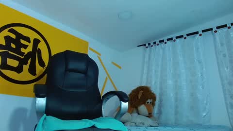 MatthewBoy online show from February 2025 01:24:01 PM