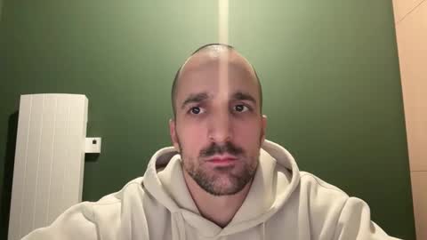 Snapshot of matthias24 chatting on November 2025 01:41:02 AM M online show from November 2025 01:41:02 AM