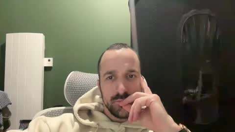 M online show from February 2026 10:39:01 PM