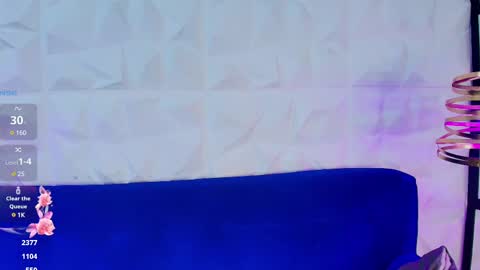 Snapshot of matti_sofia chatting on March 2025 10:32:02 PM TATIANA AND ROUS online show from March 2025 10:32:02 PM