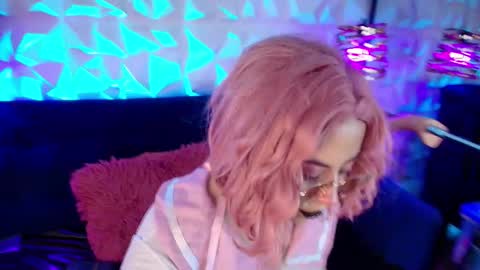 Snapshot of matti_sofia chatting on September 2025 11:10:01 AM TATIANA AND ROUS online show from September 2025 11:10:01 AM