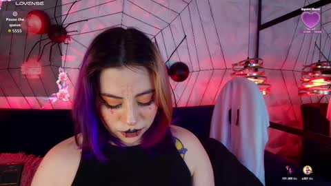 Snapshot of matti_sofia chatting on October 2025 11:10:01 AM TATIANA AND ROUS online show from October 2025 11:10:01 AM