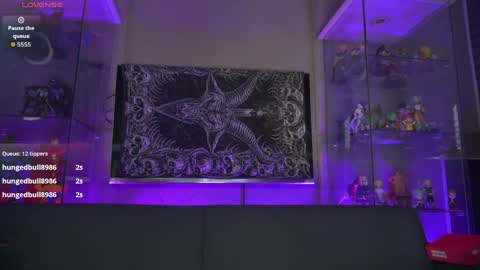 Snapshot of matti_sofia chatting on May 2026 04:04:02 PM TATIANA AND ROUS online show from May 2026 04:04:02 PM