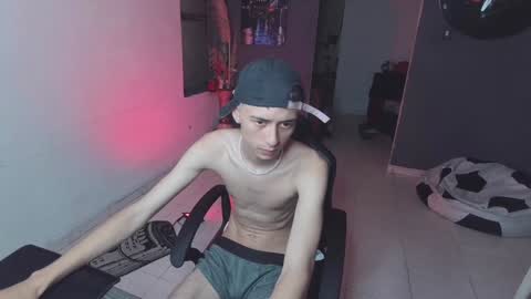 mattias     online show from February 2025 01:43:01 PM