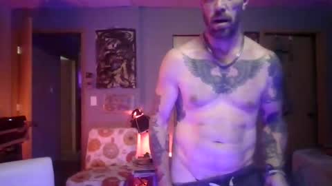 Snapshot of mattiedee369 chatting on October 2025 05:17:02 AM mattiedee369 online show from October 2025 05:17:02 AM