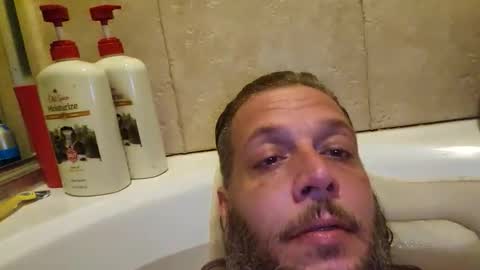 Mattmatt4401 online show from June 2026 11:44:02 AM