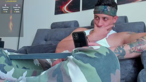 mattsaill_ online show from February 2025 06:01:01 PM