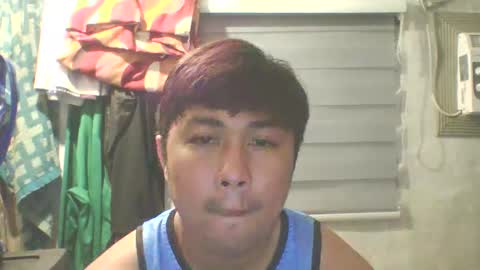 Snapshot of matty040798 chatting on April 2026 12:14:02 PM matty040798 online show from April 2026 12:14:02 PM