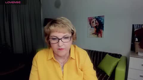 Snapshot of mature_blonde7 chatting on January 2025 03:45:01 PM Lana online show from January 2025 03:45:01 PM