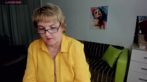 Snapshot of mature_blonde7 chatting on January 2025 06:46:01 PM Lana online show from January 2025 06:46:01 PM
