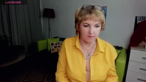 Snapshot of mature_blonde7 chatting on January 2025 09:47:02 PM Lana online show from January 2025 09:47:02 PM