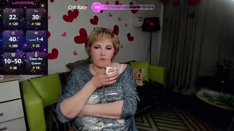 Snapshot of mature_blonde7 chatting on March 2025 07:28:02 PM Lana online show from March 2025 07:28:02 PM
