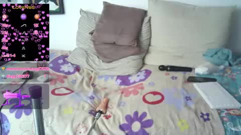 Snapshot of mature_couple_wild_2 chatting on January 2025 01:11:02 AM DominikFrank online show from January 2025 01:11:02 AM