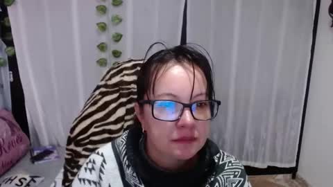Snapshot of mature_wolf chatting on February 2025 12:28:01 PM Sonia online show from February 2025 12:28:01 PM