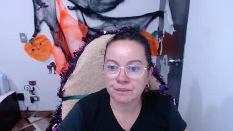 Sonia online show from October 2025 08:53:02 PM