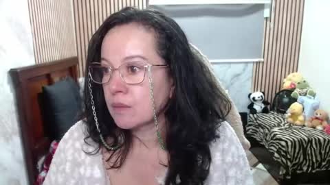 Sonia online show from April 2026 05:14:01 PM