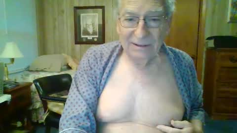 Snapshot of maturecouple1954 chatting on January 2025 12:20:02 PM SXECPL55 at G mail Dot Com online show from January 2025 12:20:02 PM
