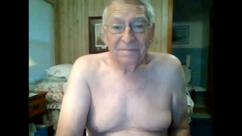 Snapshot of maturecouple1954 chatting on September 2025 11:31:02 AM SXECPL55 at G mail Dot Com online show from September 2025 11:31:02 AM