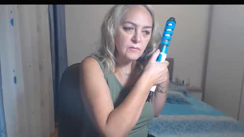 maturediana online show from October 2025 02:59:02 AM