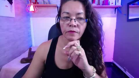 Snapshot of maturepure_ chatting on October 2025 10:07:01 PM maturepure_ online show from October 2025 10:07:01 PM