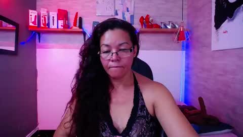 Snapshot of maturepure_ chatting on November 2025 11:21:02 PM maturepure_ online show from November 2025 11:21:02 PM