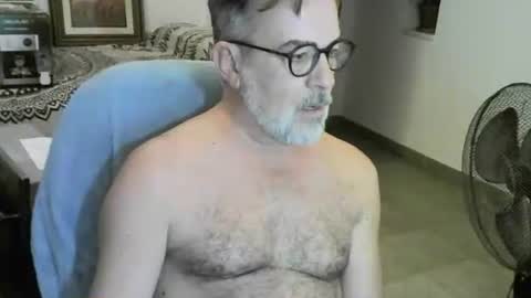 Snapshot of matxexo chatting on November 2025 06:40:01 PM matxexo online show from November 2025 06:40:01 PM