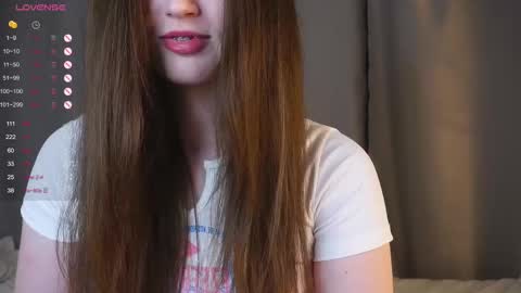 Lily online show from February 2025 03:39:02 PM