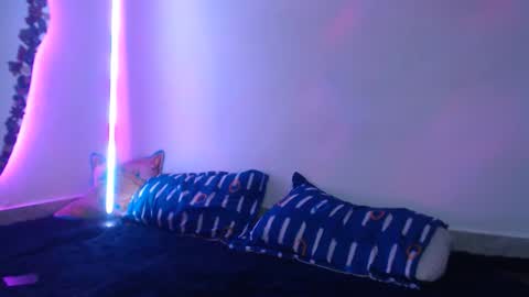 Mau and Lauren online show from February 2026 11:53:02 PM