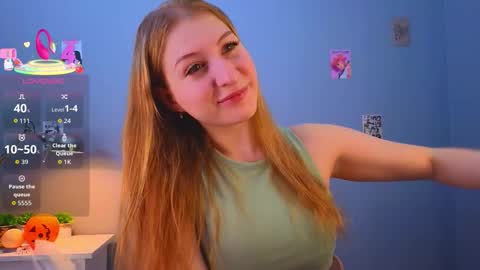 maureencoombs online show from November 2025 04:34:01 AM