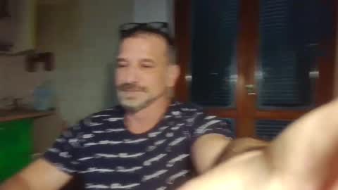 mauro1971 online show from November 2025 12:05:02 PM